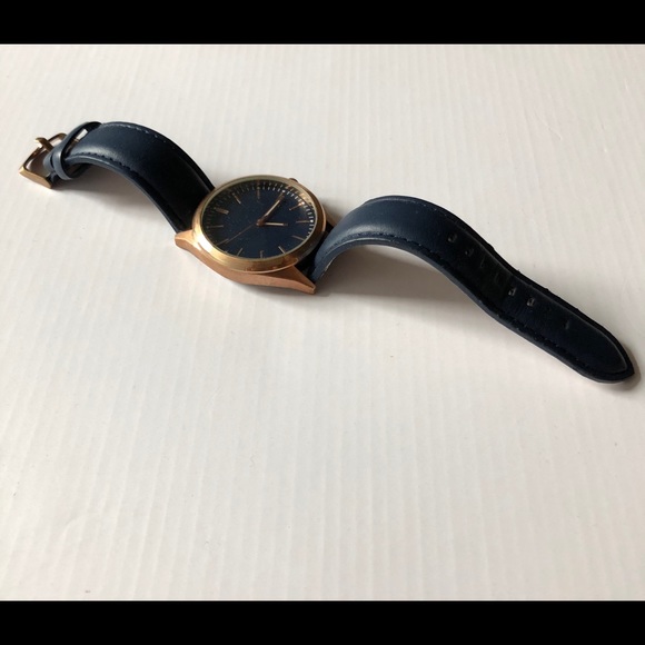 Set of 3 ALDO Men’s Fashion Watches - Picture 4 of 4